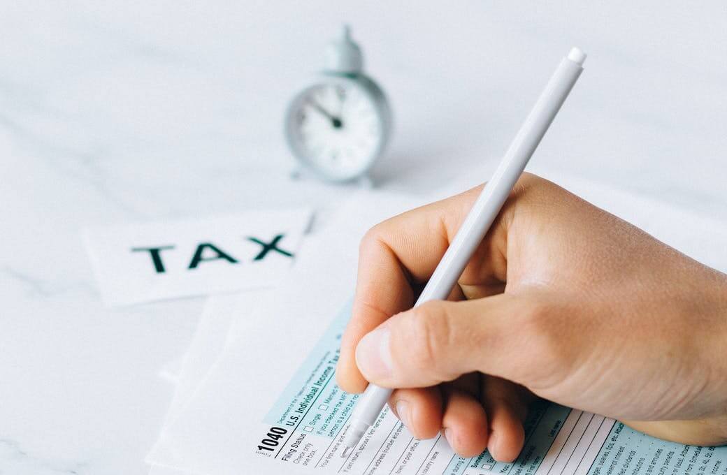 Can Landlords Use TurboTax For Their Rental Properties?